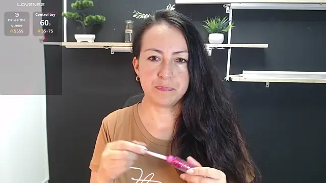 Lauryn Jones online show from 05.19.26