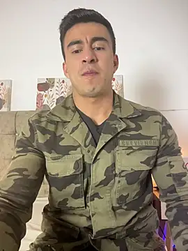 Chris Clarck online show from 01.05.26