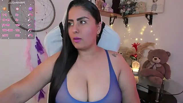 Snapshot of Valery_stuart chatting on 01.12.26 Valery stuart online show from 01.12.26