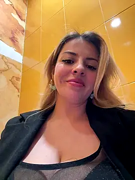 Snapshot of jordynjace chatting on 12.17.25 jordynjace online show from 12.17.25