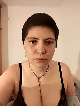 Snapshot of mollypop_ chatting on 11.06.25 mollypop online show from 11.06.25