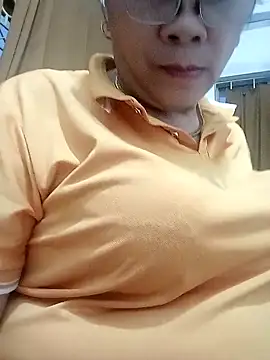 small-house123 online show from 11.09.25