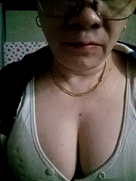 small-house123 online show from 02.20.26