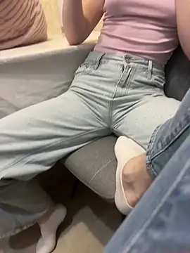 Snapshot of yourboy777 chatting on 11.03.25 yourboy777 online show from 11.03.25