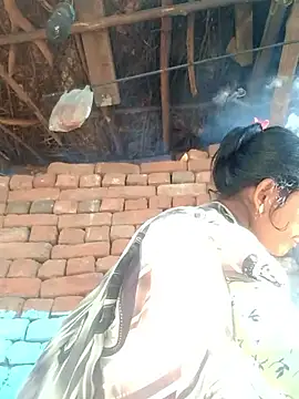 Snapshot of Sapna_ji123 chatting on 12.18.25 Sapna ji123 online show from 12.18.25