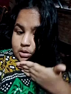 Snapshot of Cute_huny chatting on 11.02.25 Cute huny online show from 11.02.25