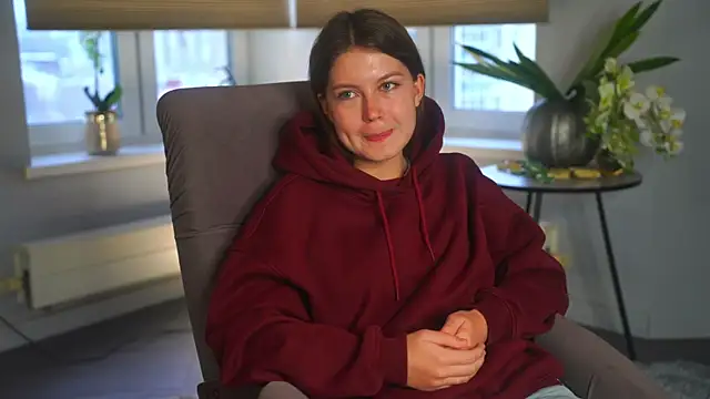 Snapshot of TereseHoltorf chatting on 11.02.25 TereseHoltorf online show from 11.02.25