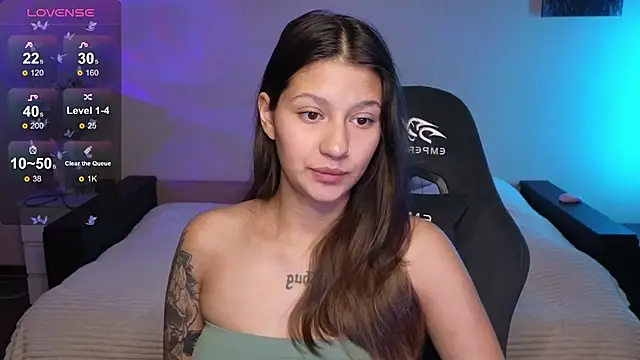 Nikol Goldysss online show from 11.10.25