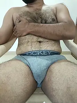 Snapshot of funnyboy_069 chatting on 05.25.26 funnyboy 069 online show from 05.25.26