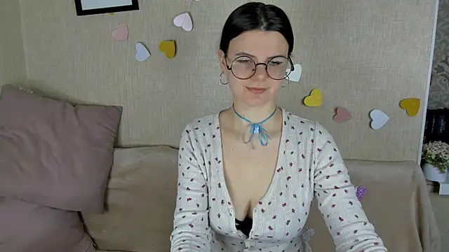 Zorianaa online show from 04.07.26