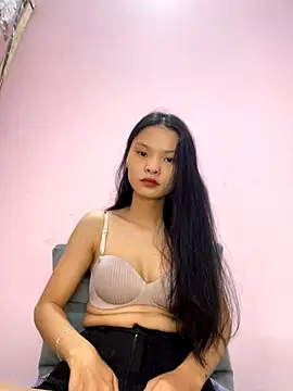 lung-linh online show from 11.19.25