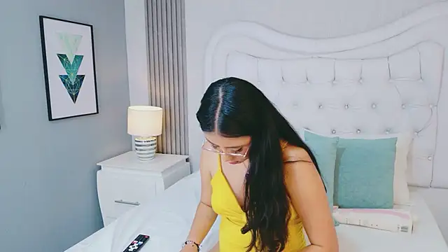 ScarlettPetrova online show from 04.16.26