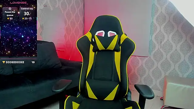 Snapshot of Boy_savoy chatting on 02.28.26 Boy savoy online show from 02.28.26