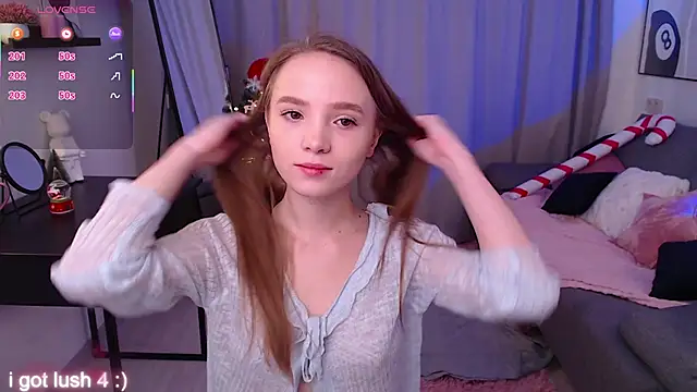 Adria Arjona online show from 12.18.25