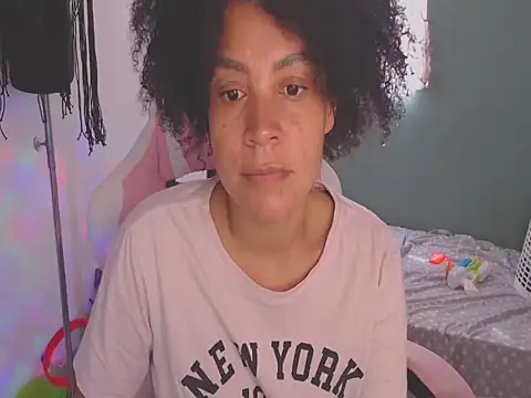 shayna cute online show from 08.03.26