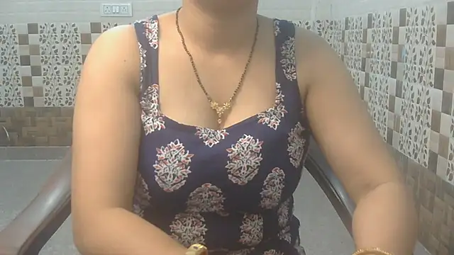 Snapshot of Sneha_lovely01 chatting on 05.23.26 Sneha lovely01 online show from 05.23.26