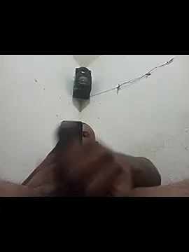 Snapshot of negrocomomisuerte chatting on 11.06.25 negrocomomisuerte online show from 11.06.25