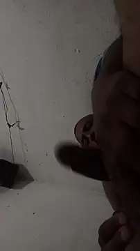 Snapshot of negrocomomisuerte chatting on 11.19.25 negrocomomisuerte online show from 11.19.25