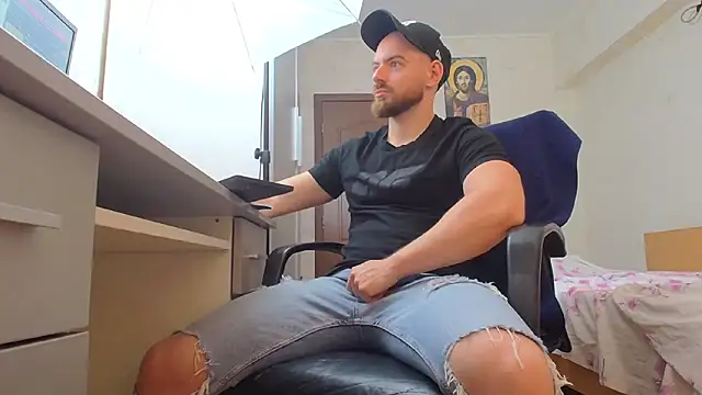 Ryanstone  online show from 06.05.26