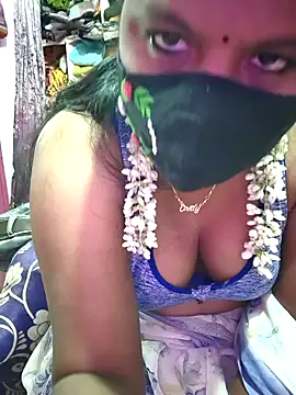 Snapshot of hyd_couple7878 chatting on 11.07.25 hyd couple7878 online show from 11.07.25