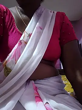 Snapshot of hyd_couple7878 chatting on 11.22.25 hyd couple7878 online show from 11.22.25