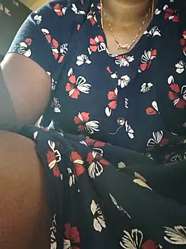 Snapshot of hyd_couple7878 chatting on 11.27.25 hyd couple7878 online show from 11.27.25