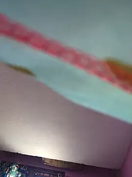 Snapshot of hyd_couple7878 chatting on 12.16.25 hyd couple7878 online show from 12.16.25