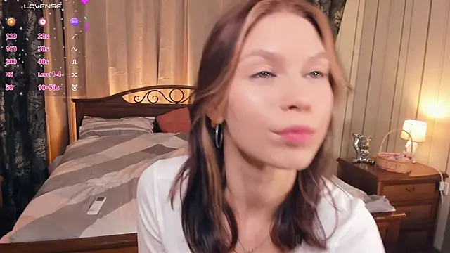 Snapshot of EvaStar1ight chatting on 11.29.25 EvaStar1ight online show from 11.29.25