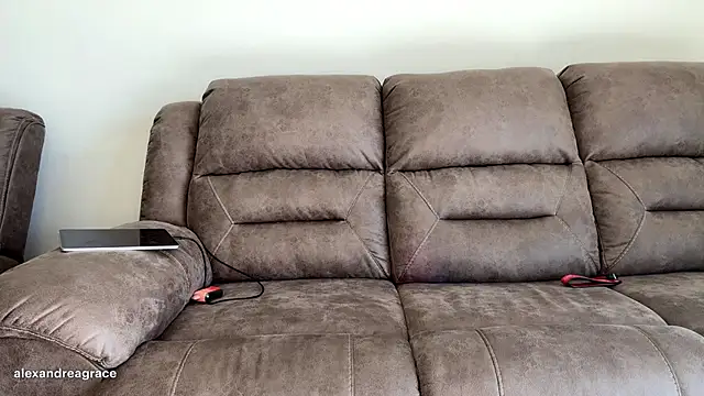 Snapshot of Alexandreagrace chatting on 01.15.26 Alexandreagrace online show from 01.15.26