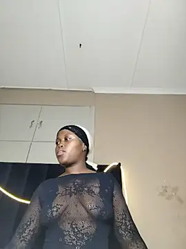 SweetSavage18 online show from 08.05.26