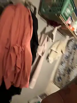 Snapshot of bkuterbach2015 chatting on 12.16.25 bkuterbach2015 online show from 12.16.25