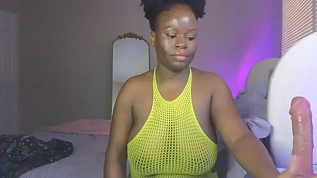 Snapshot of ladiosa_selene chatting on 11.14.25 ladiosa selene online show from 11.14.25