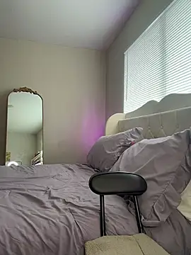 Snapshot of ladiosa_selene chatting on 12.01.25 ladiosa selene online show from 12.01.25