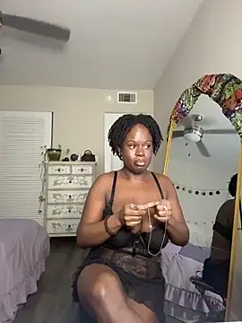 Snapshot of ladiosa_selene chatting on 03.16.26 ladiosa selene online show from 03.16.26