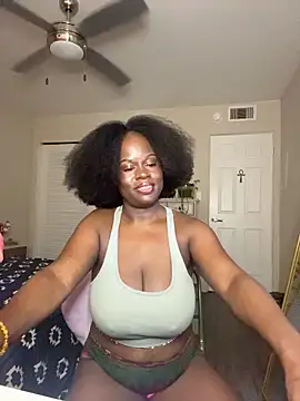 Snapshot of ladiosa_selene chatting on 03.28.26 ladiosa selene online show from 03.28.26