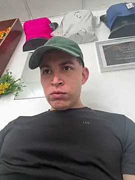 AlexanderBianchi2 online show from 11.15.25