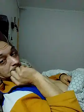 Snapshot of Yraaaar chatting on 11.12.25 Yraaaar online show from 11.12.25