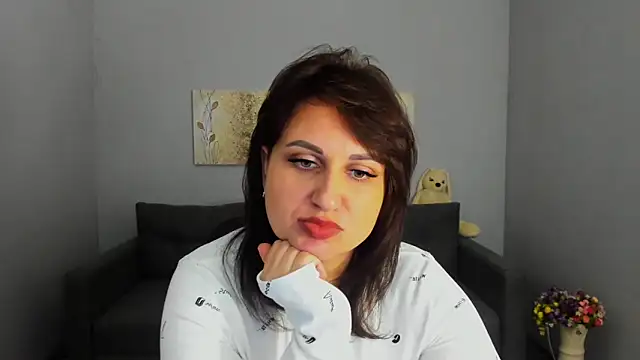 Helen Rossi online show from 11.14.25