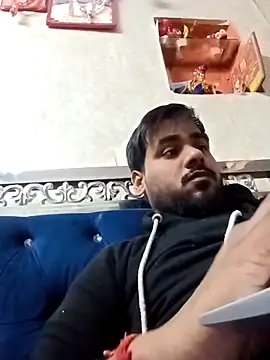 naughtyboyjii online show from 11.14.25