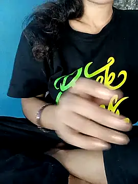 Snapshot of Saniya76 chatting on 11.06.25 Saniya76 online show from 11.06.25