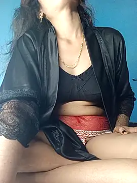 Snapshot of Saniya76 chatting on 11.21.25 Saniya76 online show from 11.21.25