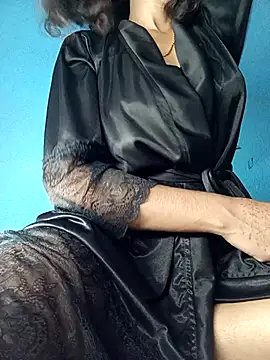 Snapshot of Saniya76 chatting on 11.22.25 Saniya76 online show from 11.22.25