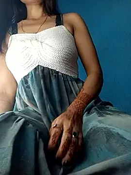 Snapshot of Saniya76 chatting on 11.29.25 Saniya76 online show from 11.29.25