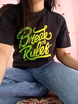 Saniya76 online show from 03.12.26