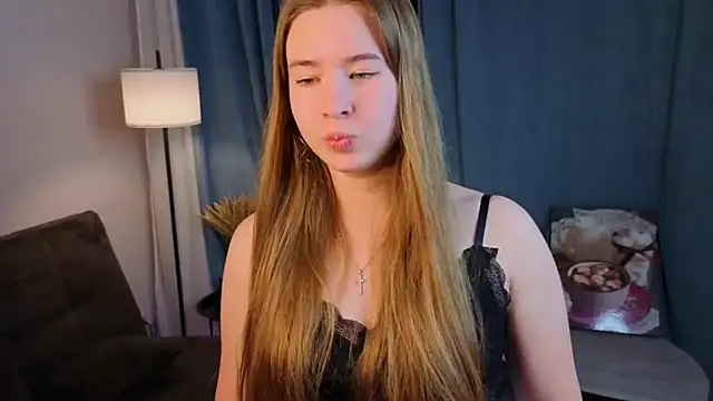 MowasaBritten online show from 12.15.25