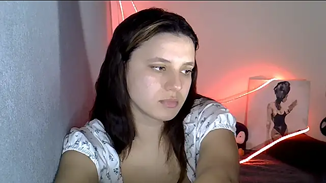 Snapshot of KiraHoney chatting on 02.12.26 KiraHoney online show from 02.12.26