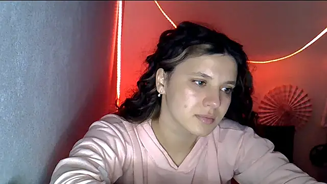 Snapshot of KiraHoney chatting on 03.02.26 KiraHoney online show from 03.02.26