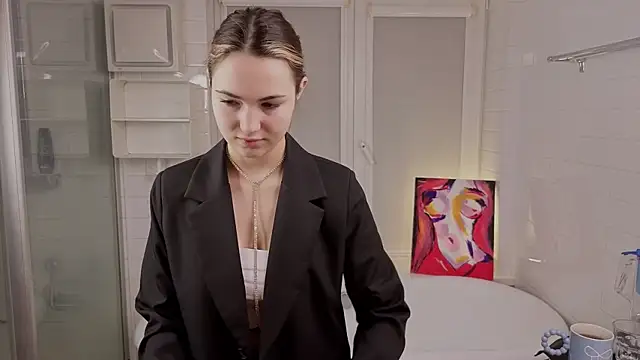 LeenaPuita online show from 02.09.26