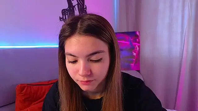 Snapshot of MargieDavidson chatting on 02.25.26 MargieDavidson online show from 02.25.26