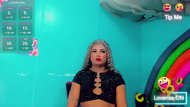 Snapshot of Alice_brandom chatting on 12.13.25 Alice brandom online show from 12.13.25